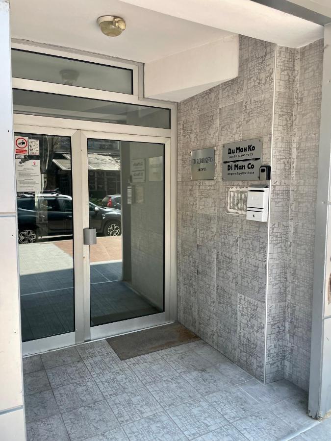 Gallery City Center Apartment Skopje Ngoại thất bức ảnh