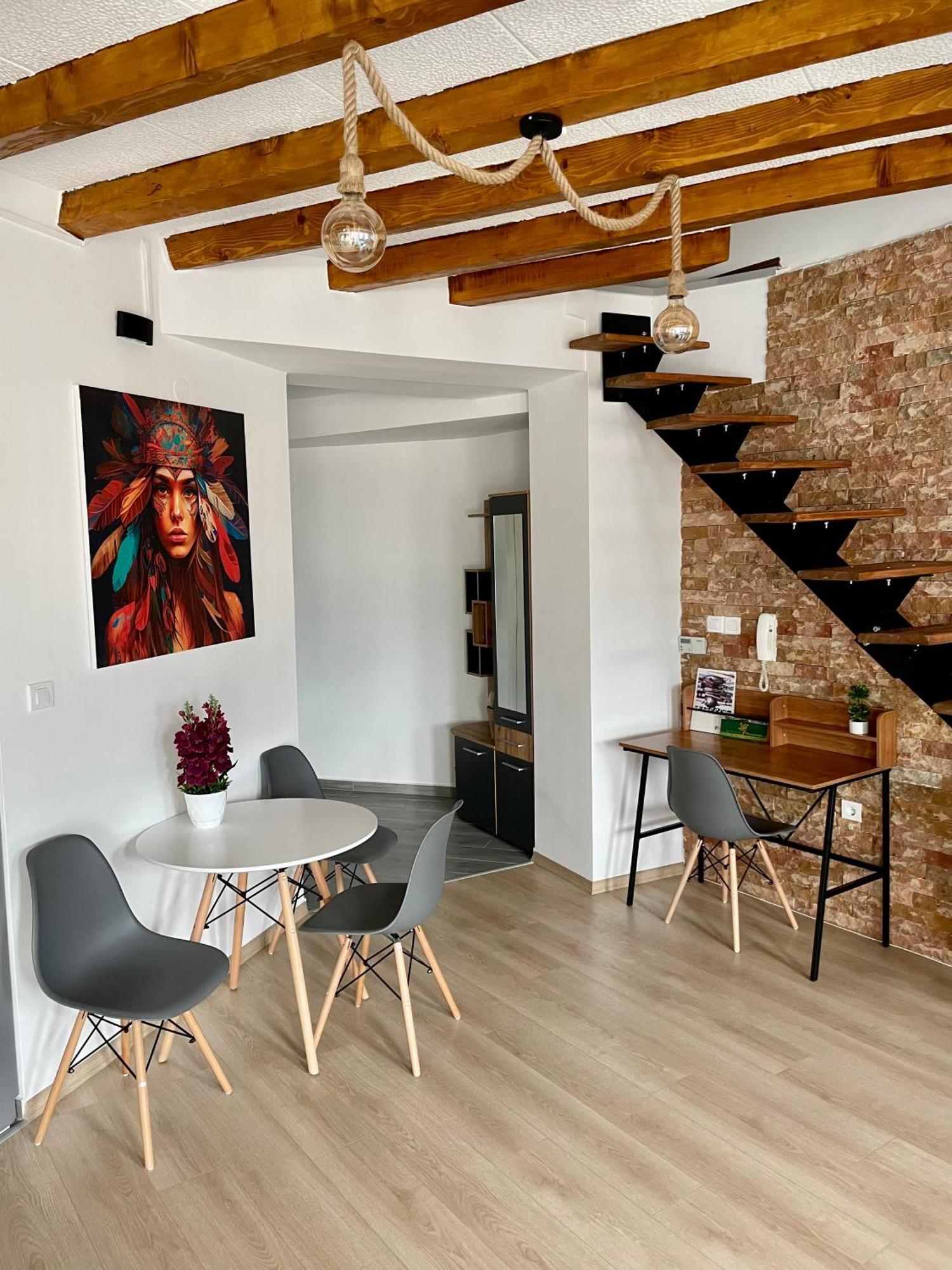 Gallery City Center Apartment Skopje Ngoại thất bức ảnh